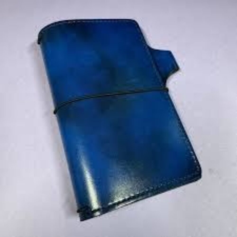 Chic Sparrow March Cascade